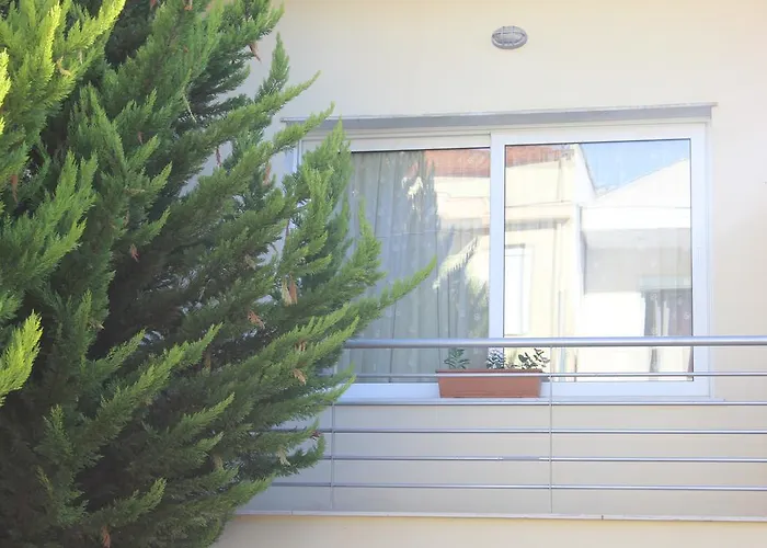 K&v * Nea Michaniona